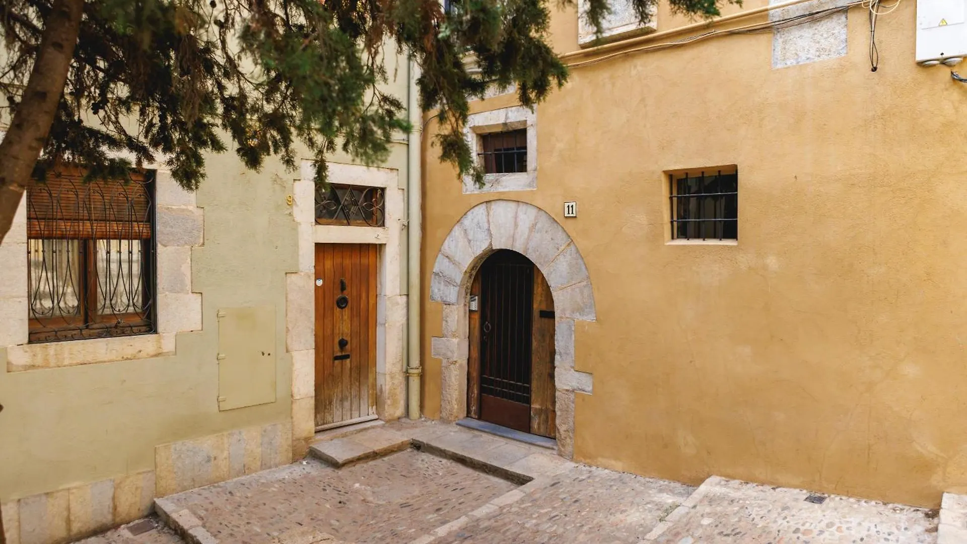 Apartment Bravissimo Girona 1593, Medieval Charm